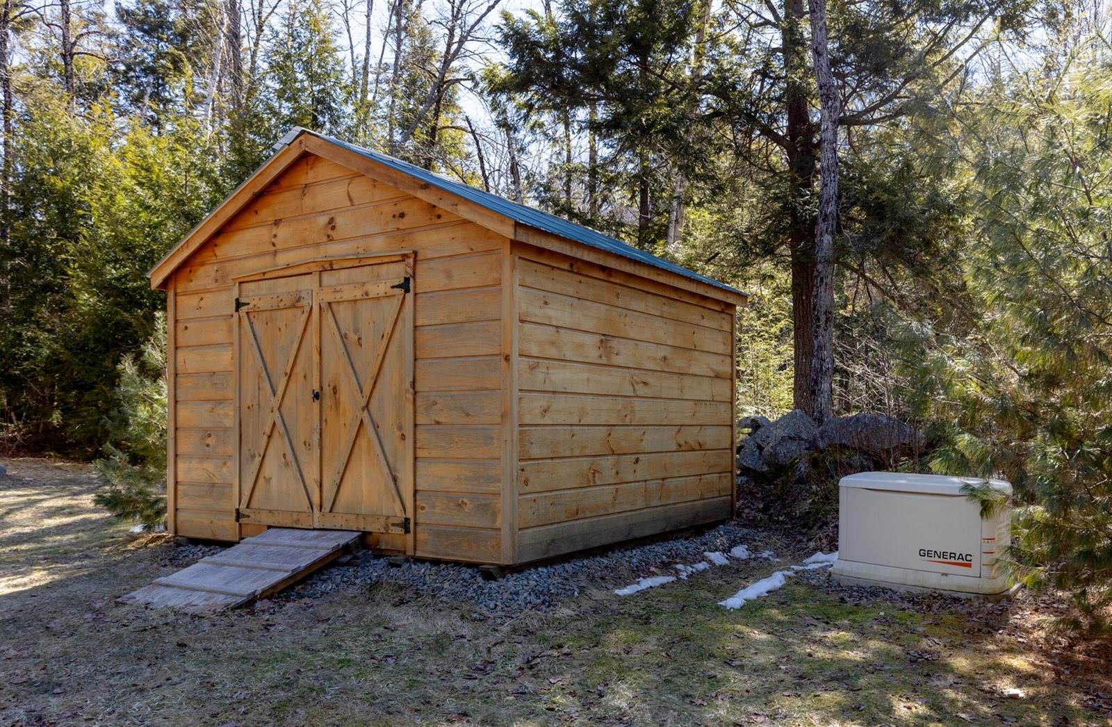 92 Cottage Shore Drive, Holden, ME 04429