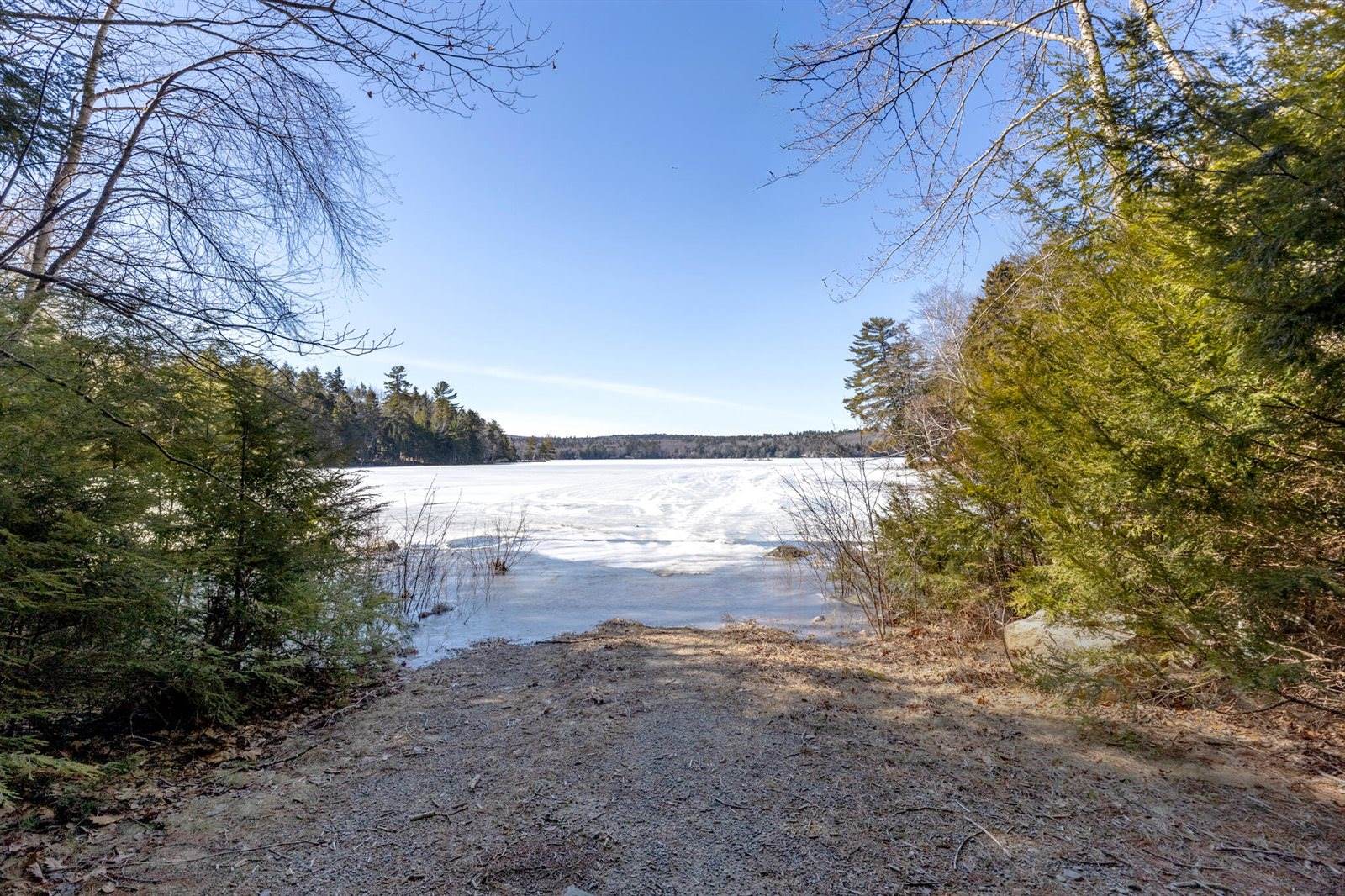 92 Cottage Shore Drive, Holden, ME 04429