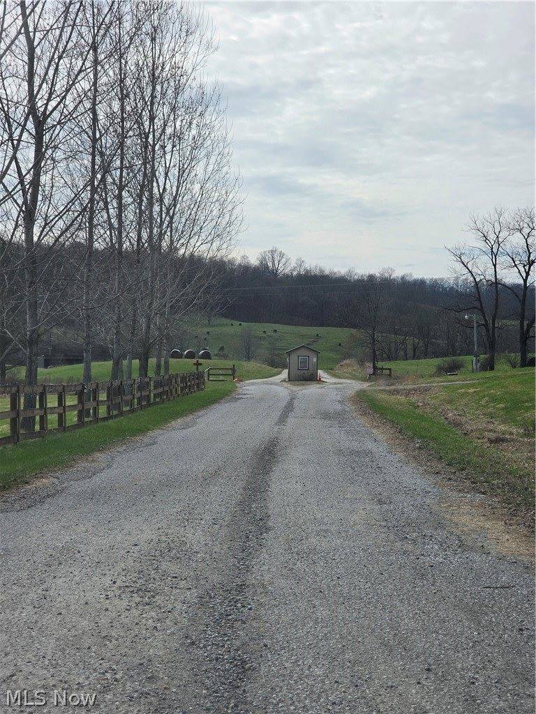 Iroquois Trail, Senecaville, OH 43780