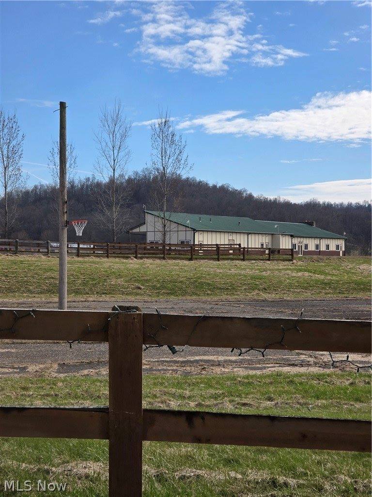 Iroquois Trail, Senecaville, OH 43780