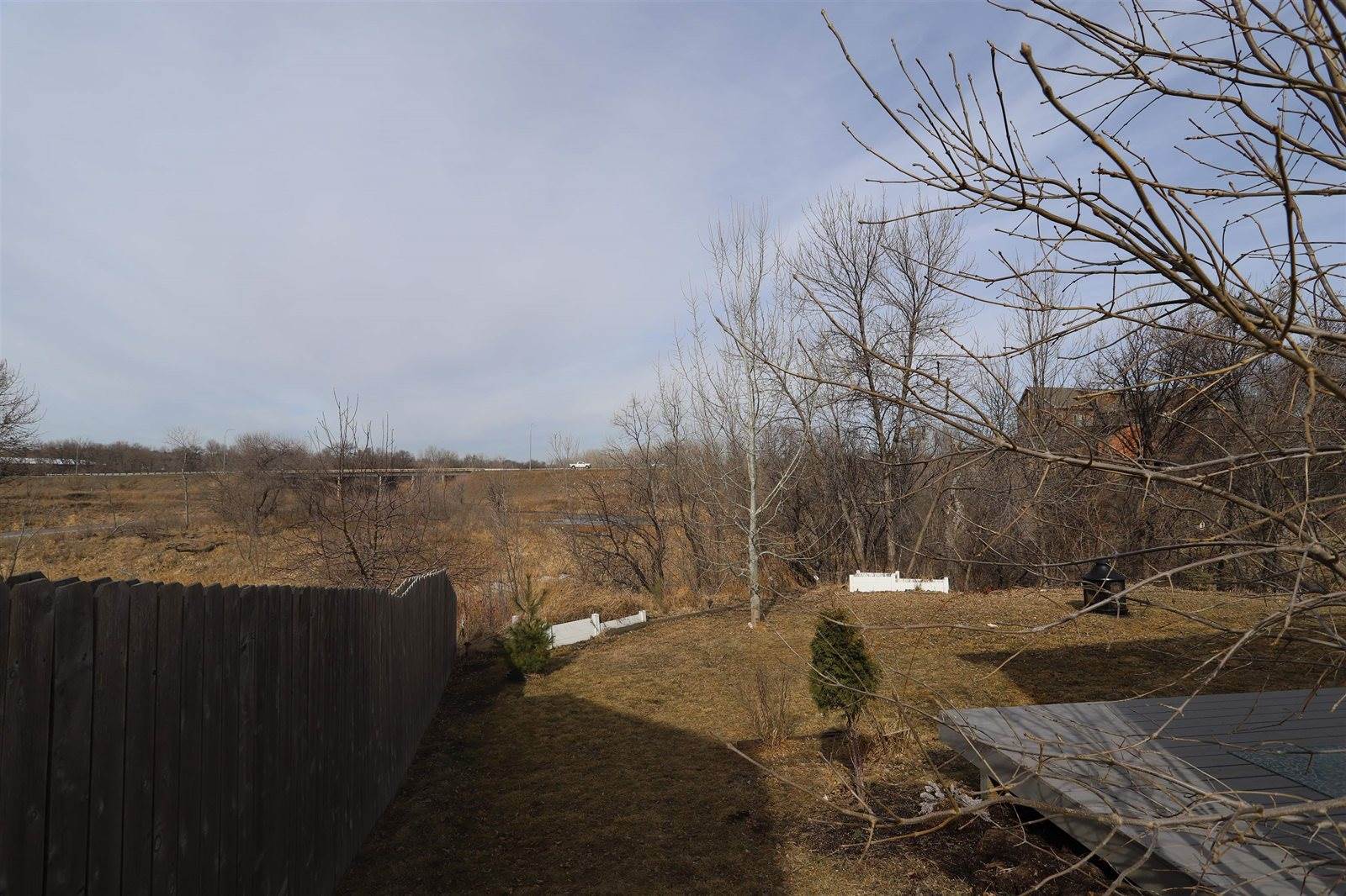 1700 Rivers Edge Drive SE, Minot, ND 58701