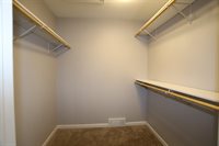 1700 Rivers Edge Drive SE, Minot, ND 58701