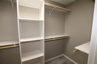 1700 Rivers Edge Drive SE, Minot, ND 58701