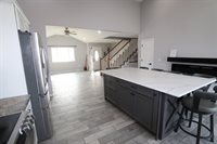 1700 Rivers Edge Drive SE, Minot, ND 58701