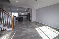 1700 Rivers Edge Drive SE, Minot, ND 58701