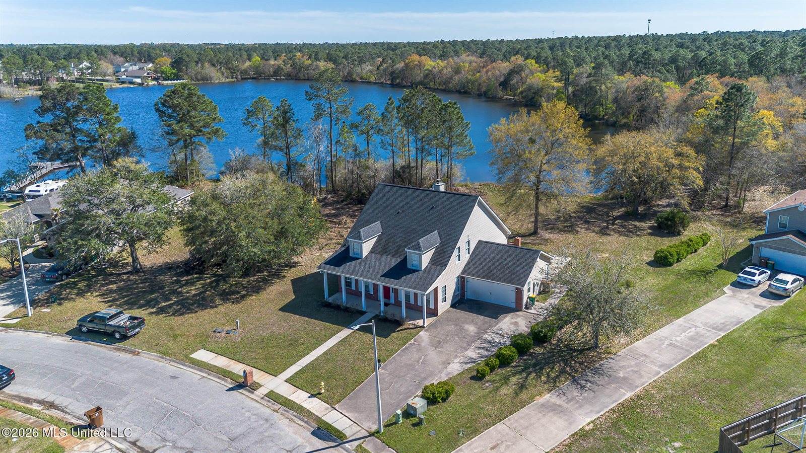 11912 Summerhaven Circle, Gulfport, MS 39503