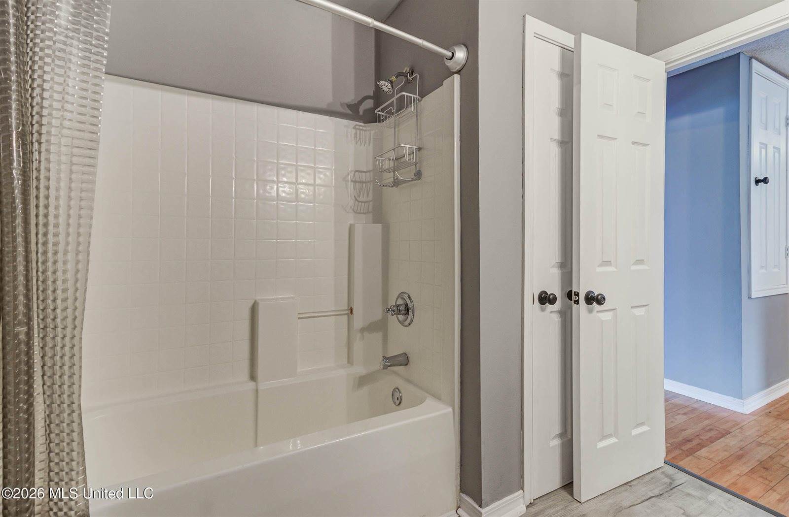 11912 Summerhaven Circle, Gulfport, MS 39503