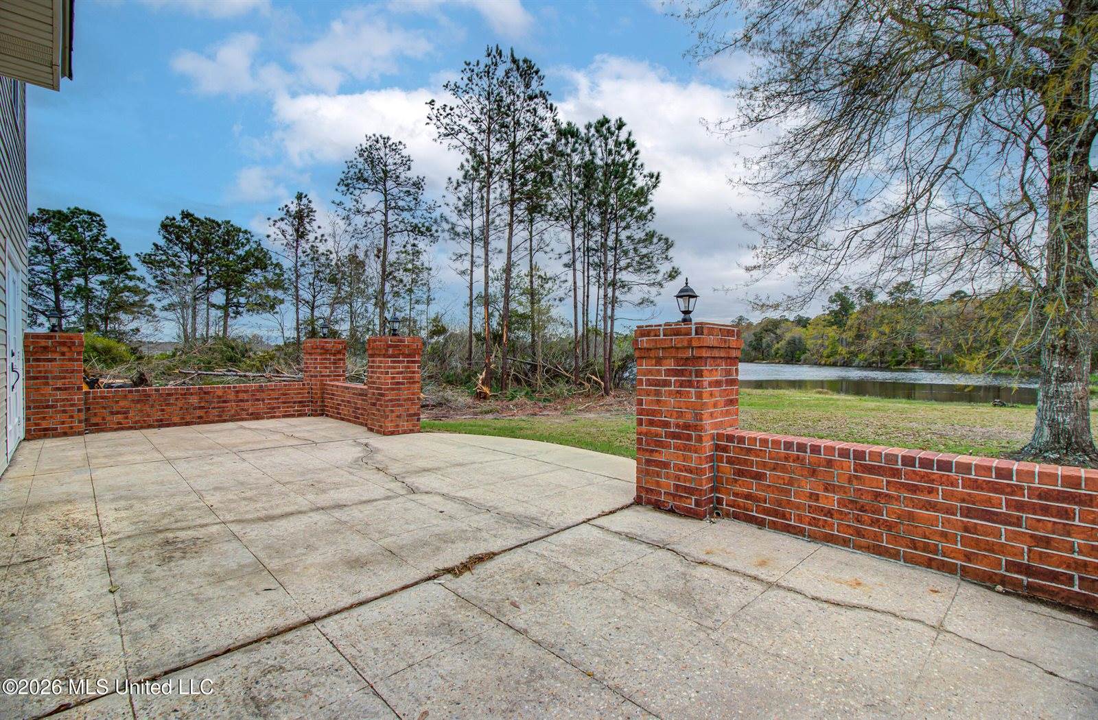 11912 Summerhaven Circle, Gulfport, MS 39503