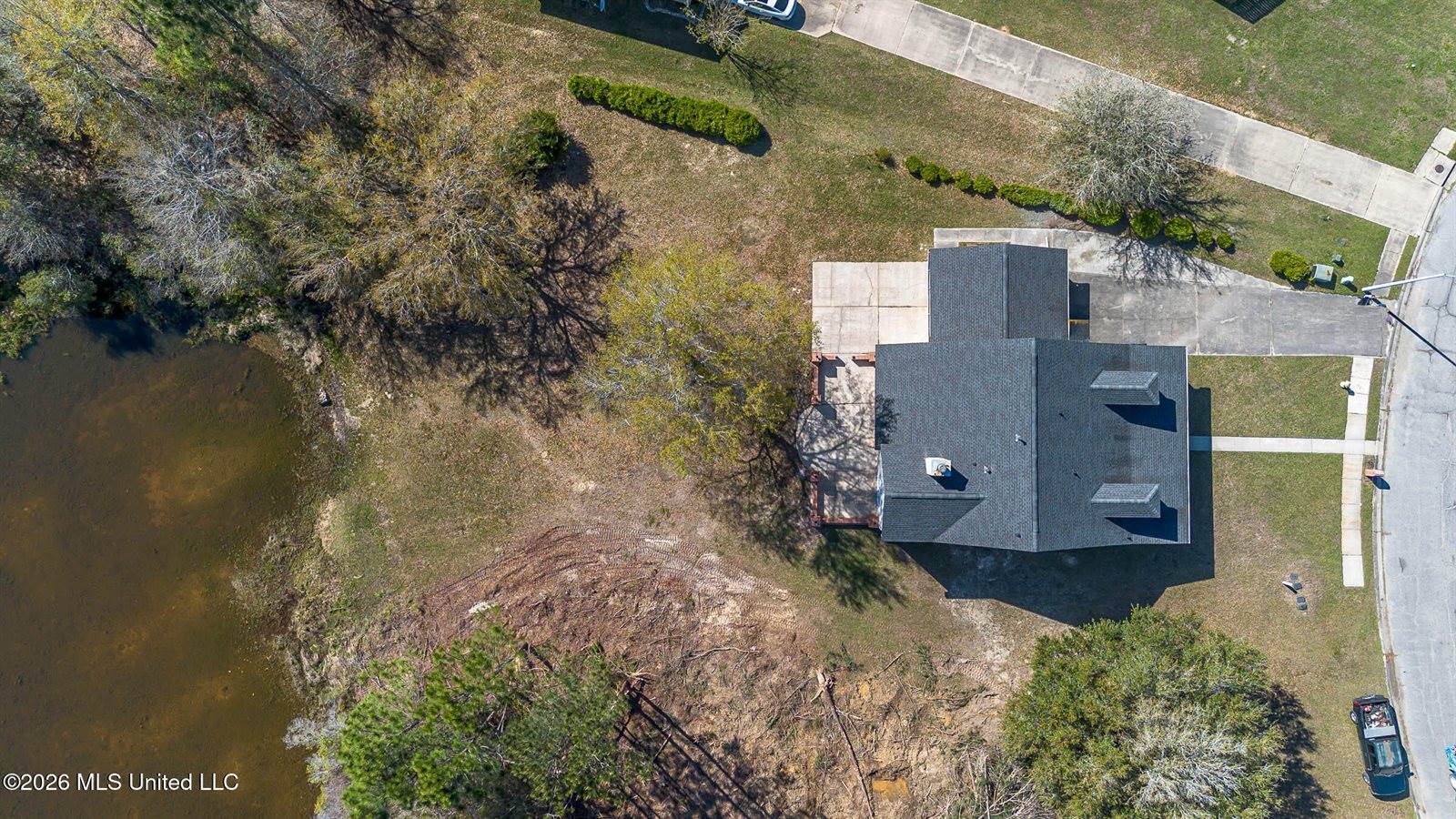 11912 Summerhaven Circle, Gulfport, MS 39503