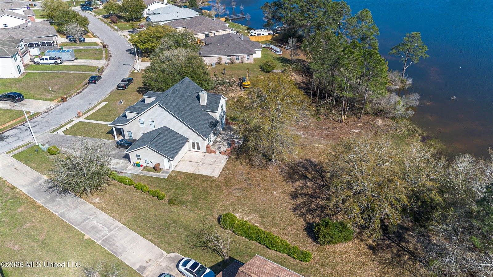 11912 Summerhaven Circle, Gulfport, MS 39503