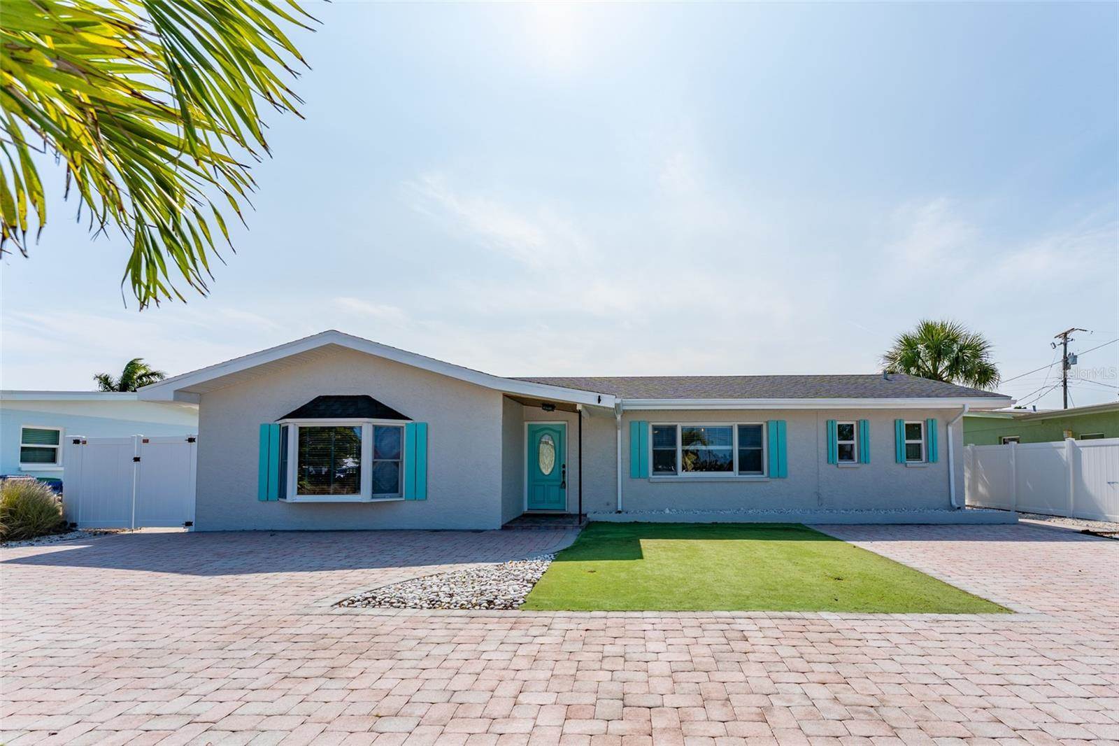 2203 West Vina Del Mar Boulevard, Saint Pete Beach, FL 33706