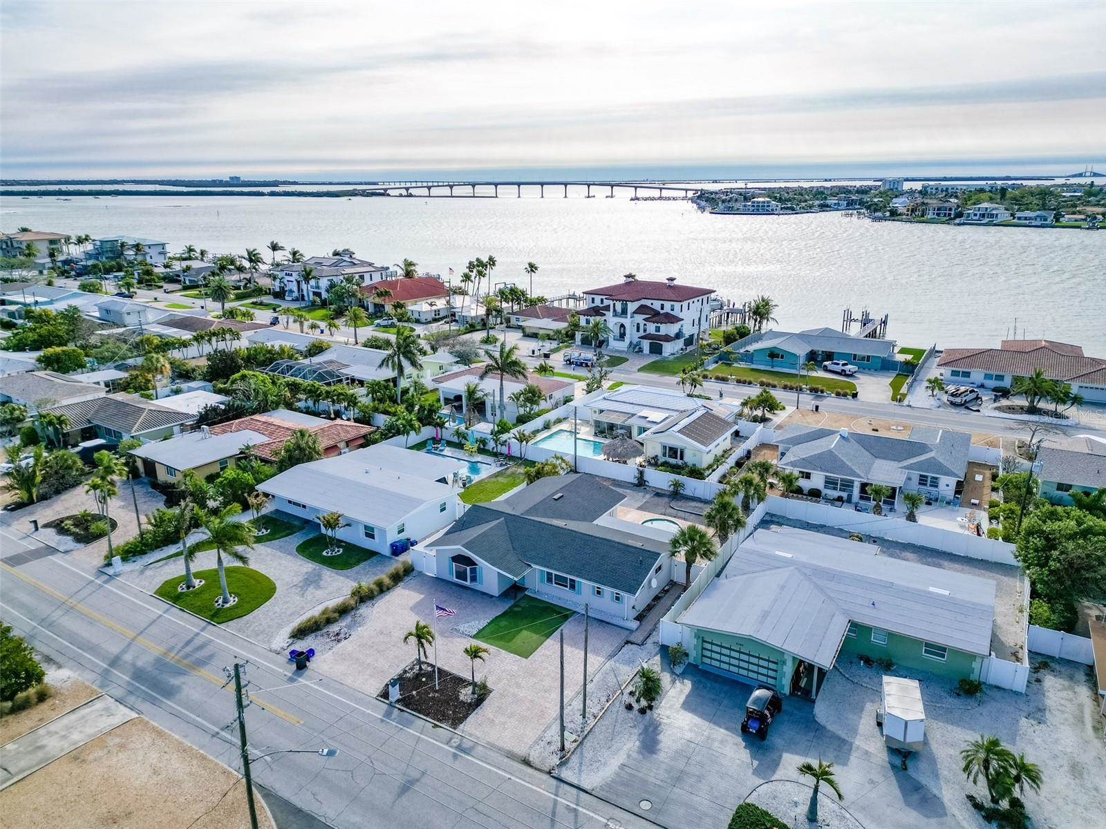 2203 West Vina Del Mar Boulevard, Saint Pete Beach, FL 33706