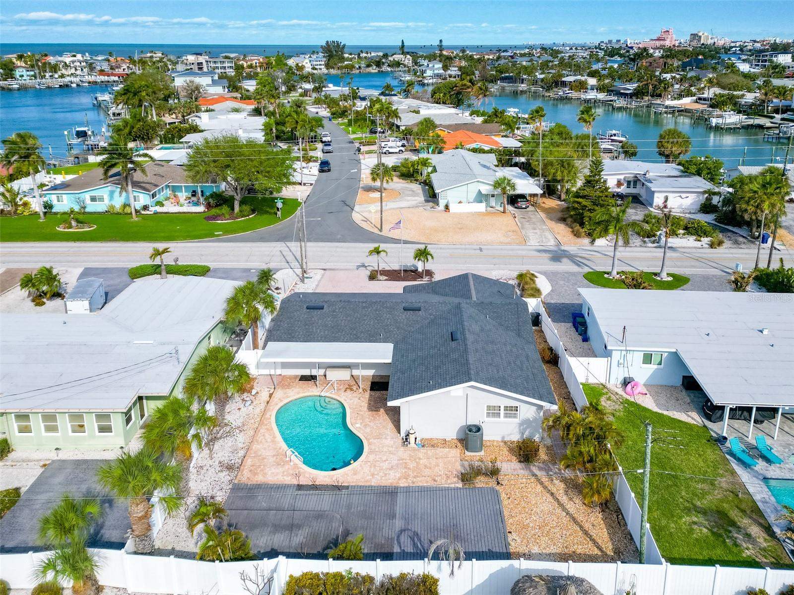 2203 West Vina Del Mar Boulevard, Saint Pete Beach, FL 33706