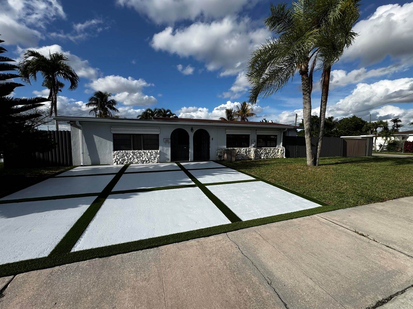 8805 SW 43rd Terrace, Miami, FL 33165