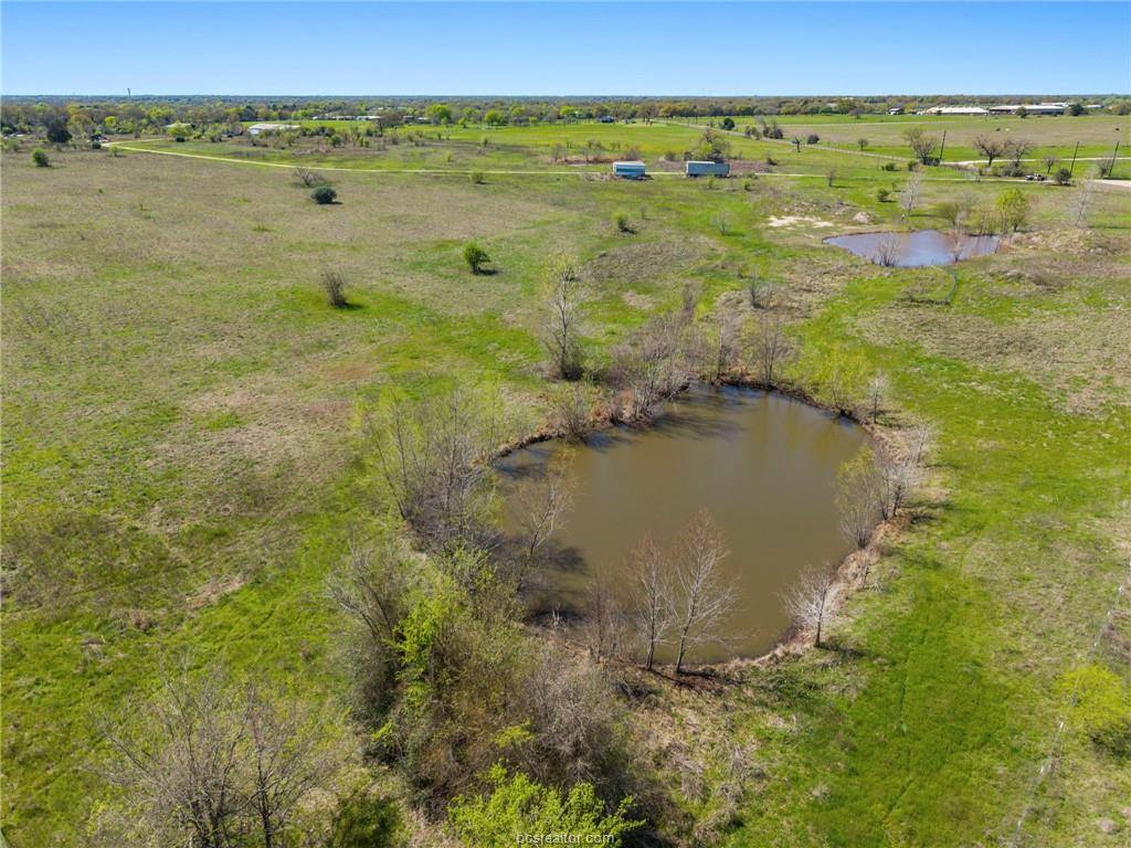 8560 Grassbur Road, Bryan, TX 77808