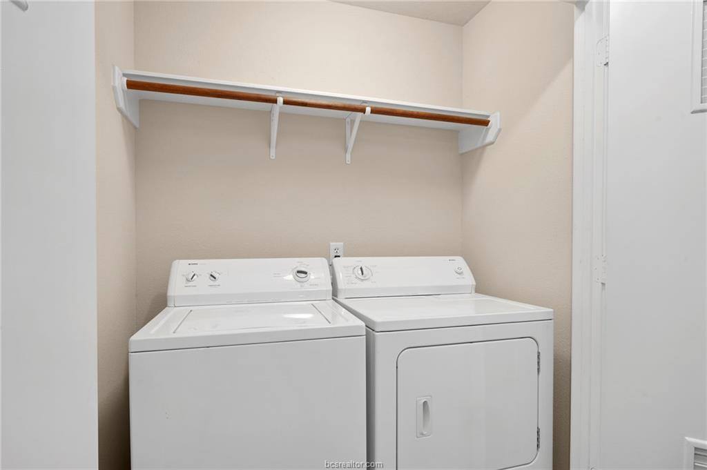 919 Windmeadows Drive, College Station, TX 77845