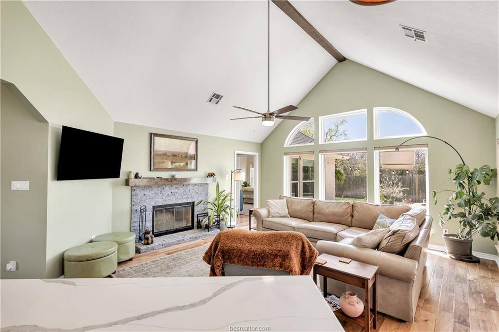 4602 Caddie Court, College Station, TX 77845