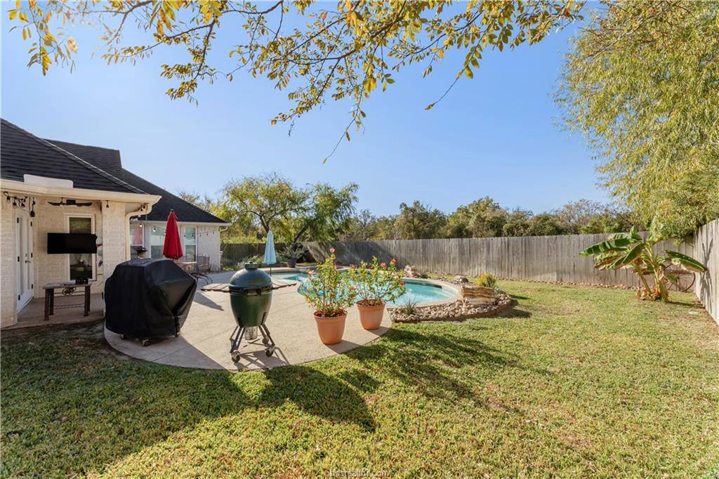 4602 Caddie Court, College Station, TX 77845