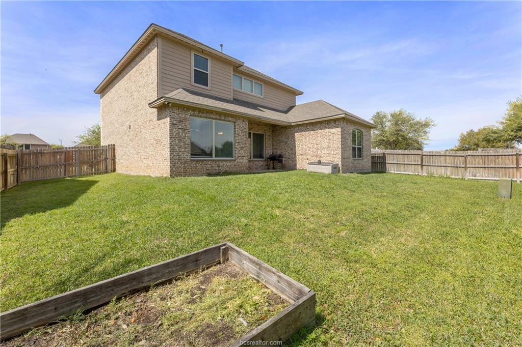 4001 Silver Brook Court, College Station, TX 77845