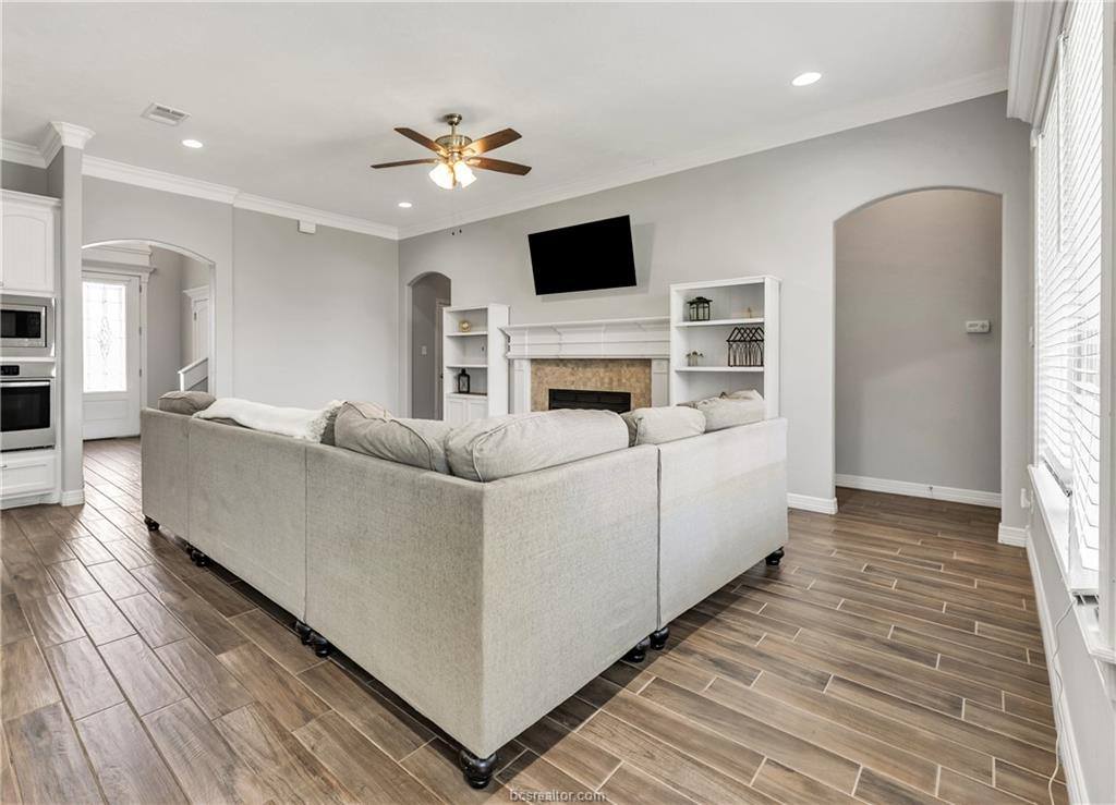 4001 Silver Brook Court, College Station, TX 77845