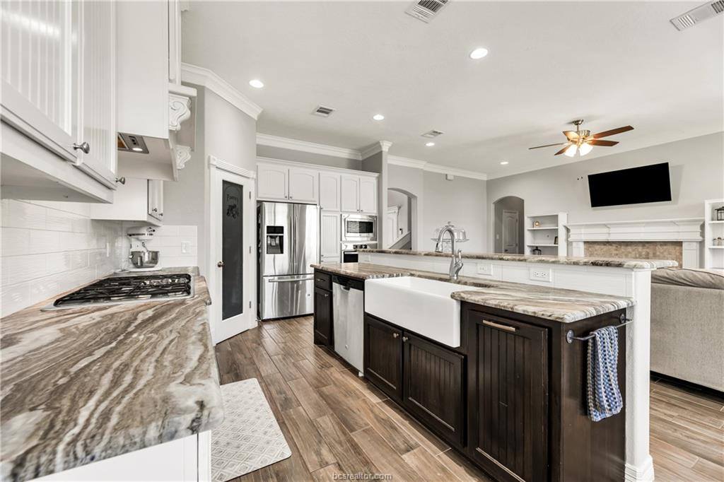 4001 Silver Brook Court, College Station, TX 77845