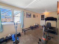 1427 Mark Drive, Freeport, IL 61032