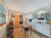 1427 Mark Drive, Freeport, IL 61032