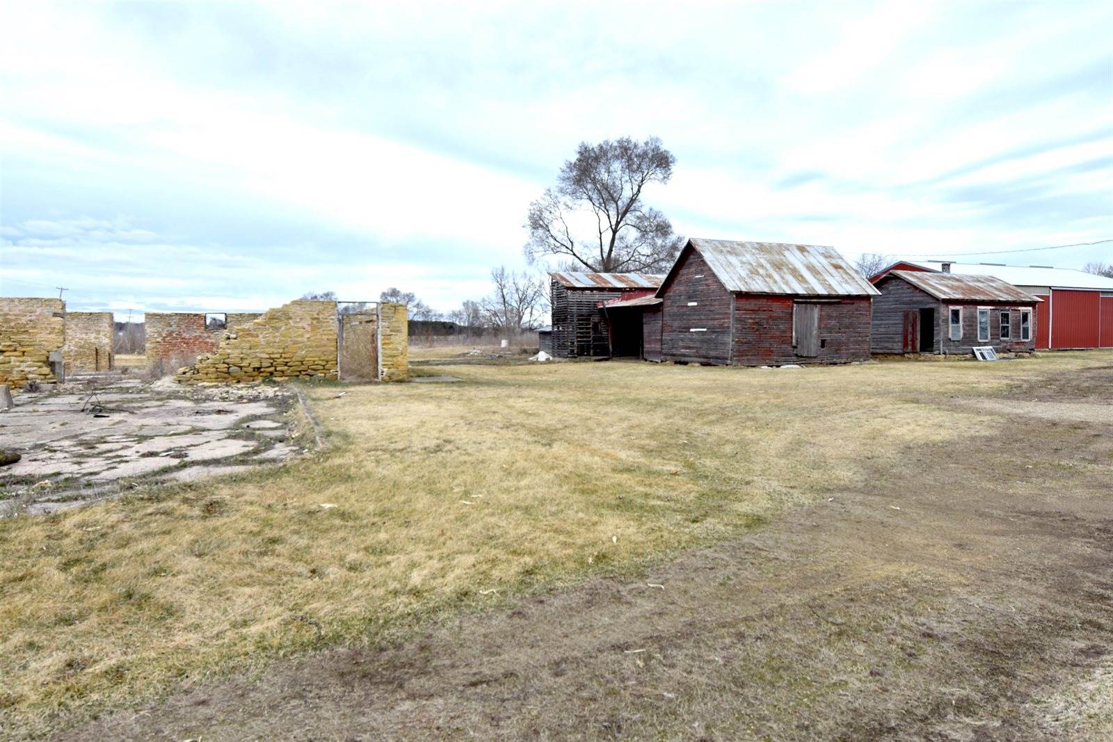 E11312 Highway 60, Prairie Du Sac, WI 53583