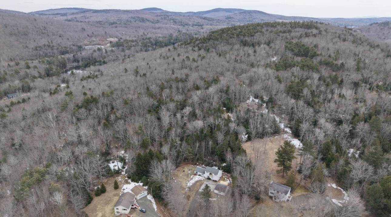 6 Horizon Drive, Dedham, ME 04429