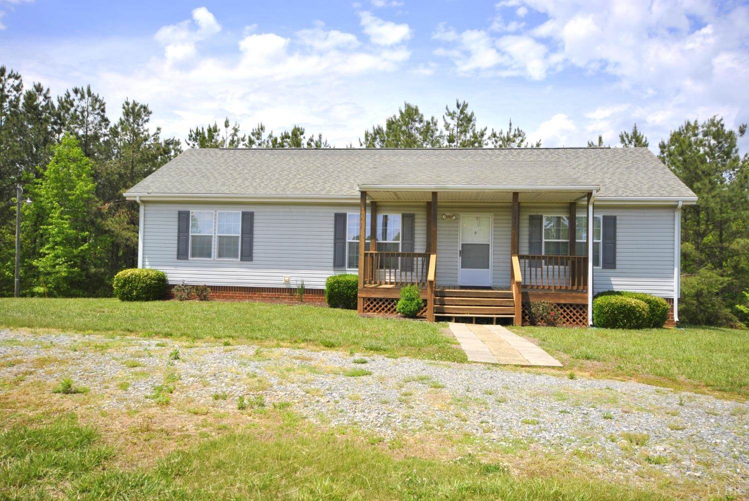2453 Easome Road, Hurt, VA 24563