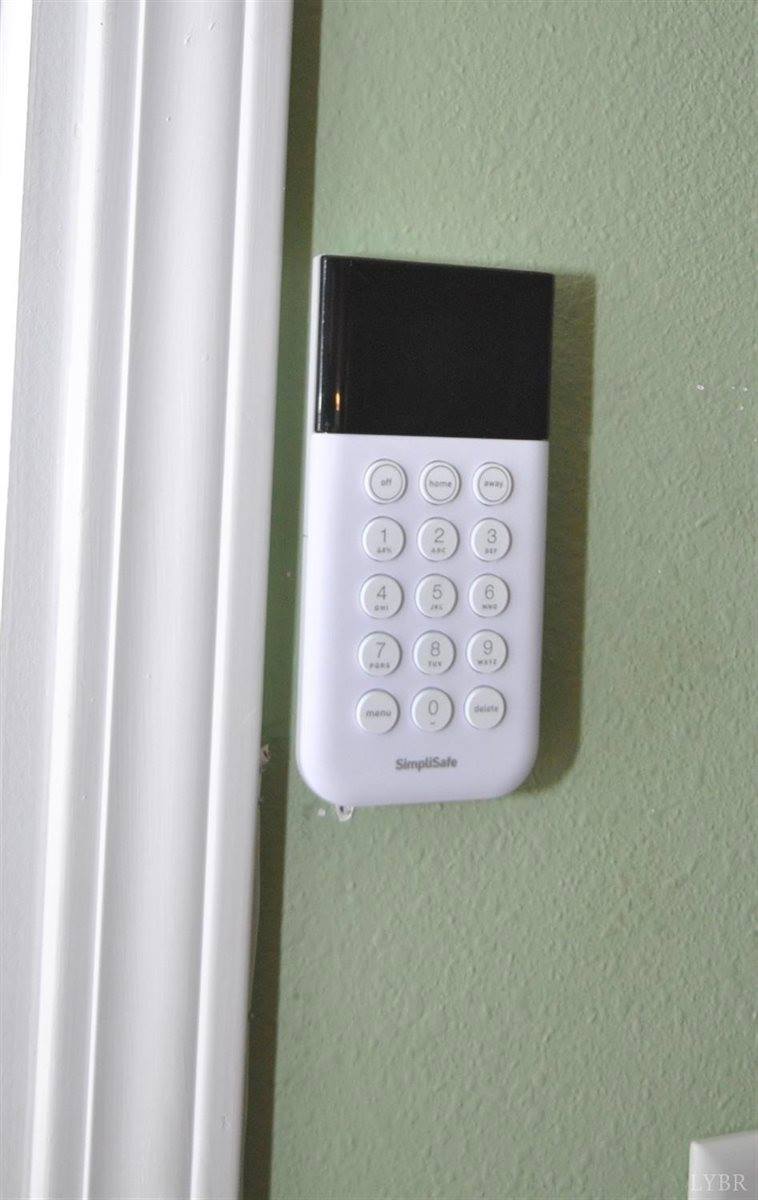 2453 Easome Road, Hurt, VA 24563