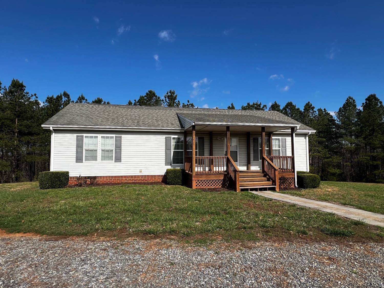2453 Easome Road, Hurt, VA 24563