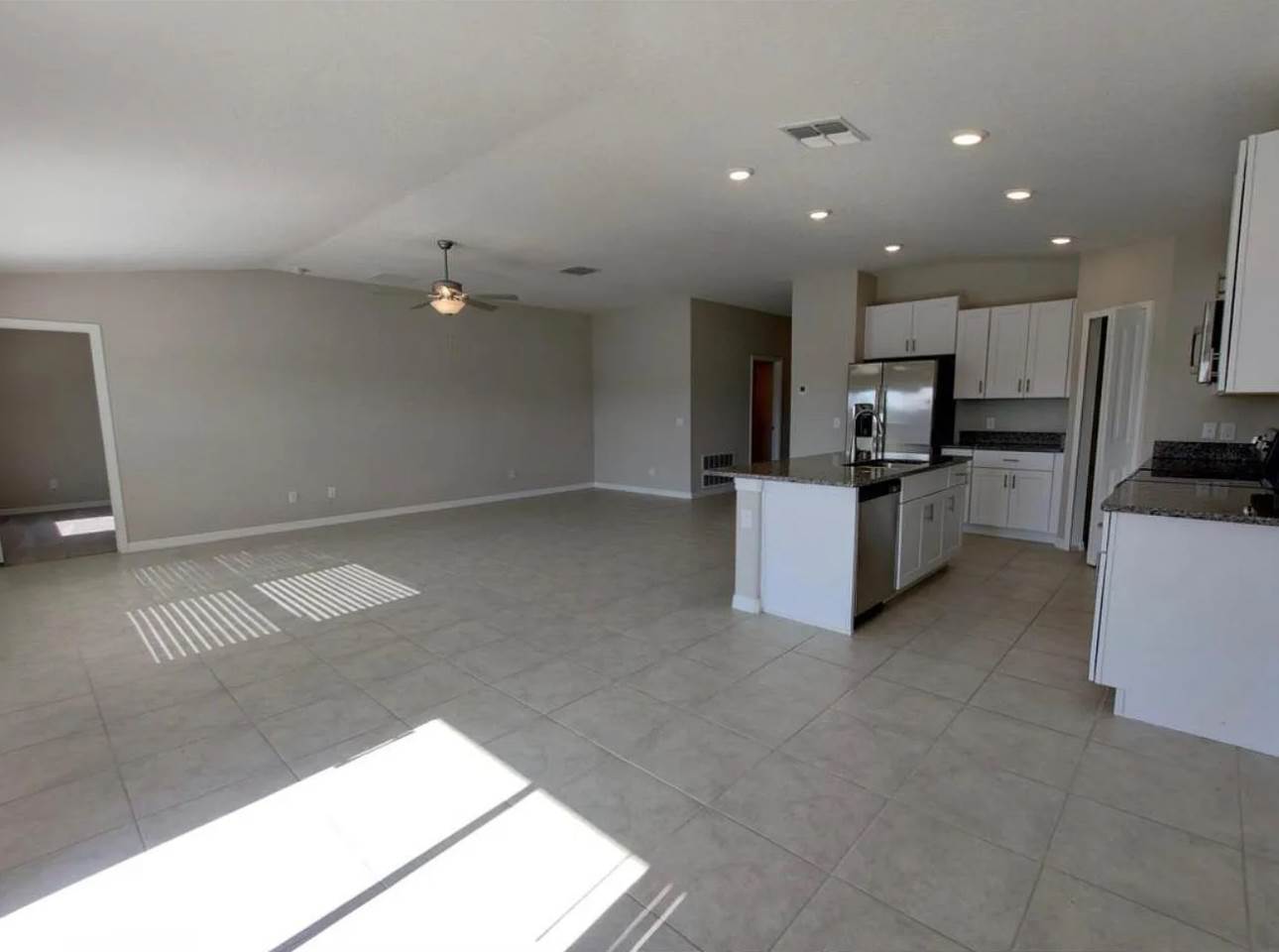 31699 Sun Kettle Loop, Wesley Chapel, FL 33545