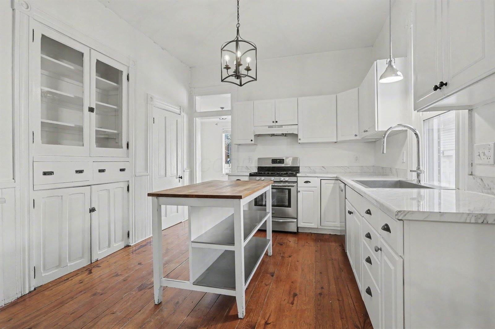 285 Thurman Avenue, Columbus, OH 43206