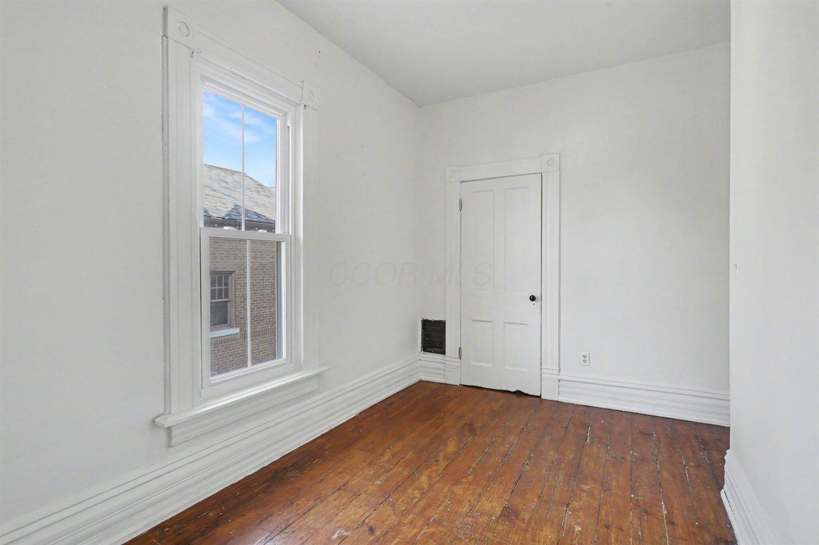 285 Thurman Avenue, Columbus, OH 43206