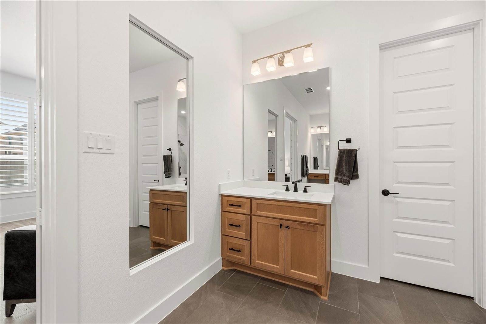 22035 Dahoon Holly Way, Cypress, TX 77433