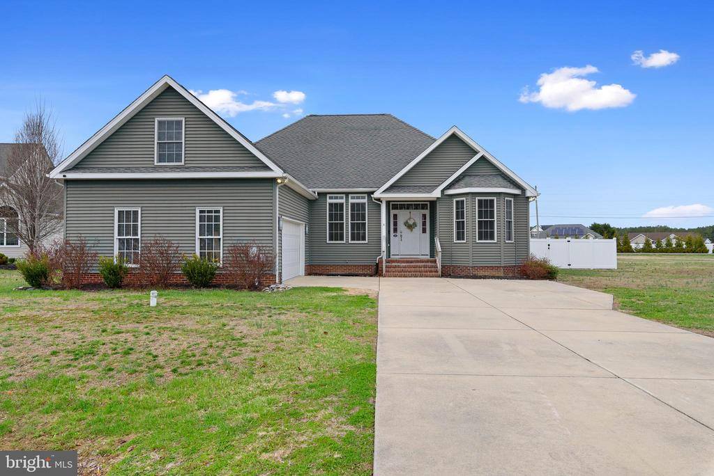 24594 Hollytree Circle, Georgetown, DE 19947