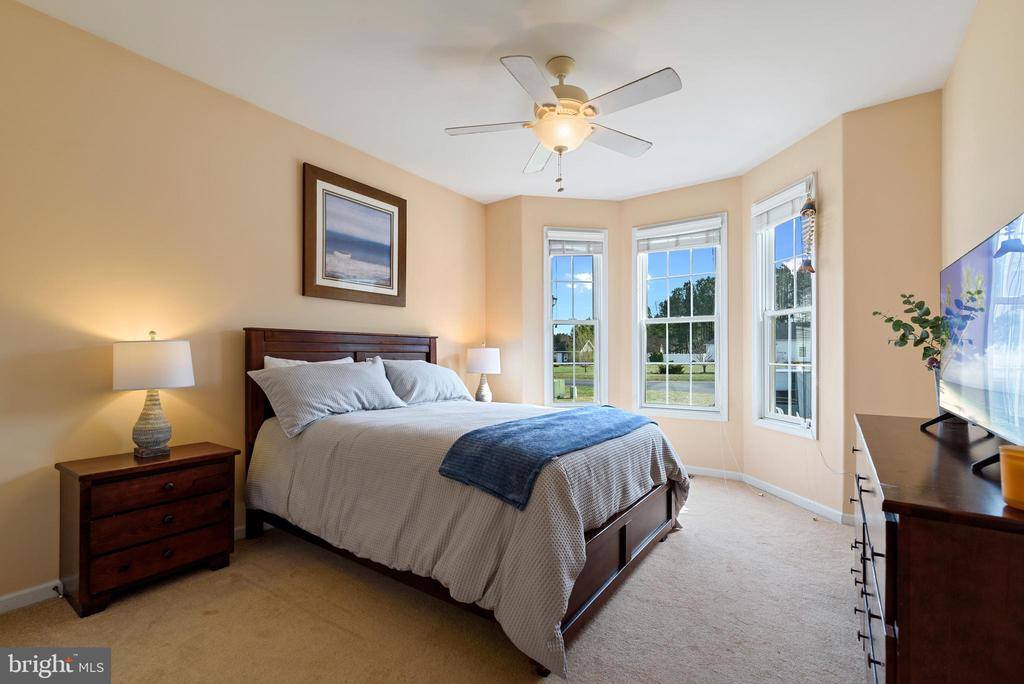 24594 Hollytree Circle, Georgetown, DE 19947