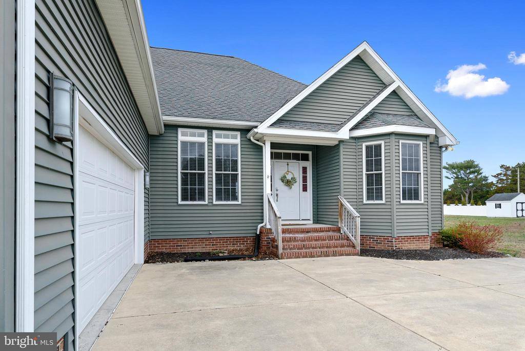 24594 Hollytree Circle, Georgetown, DE 19947
