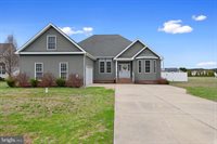 24594 Hollytree Circle, Georgetown, DE 19947