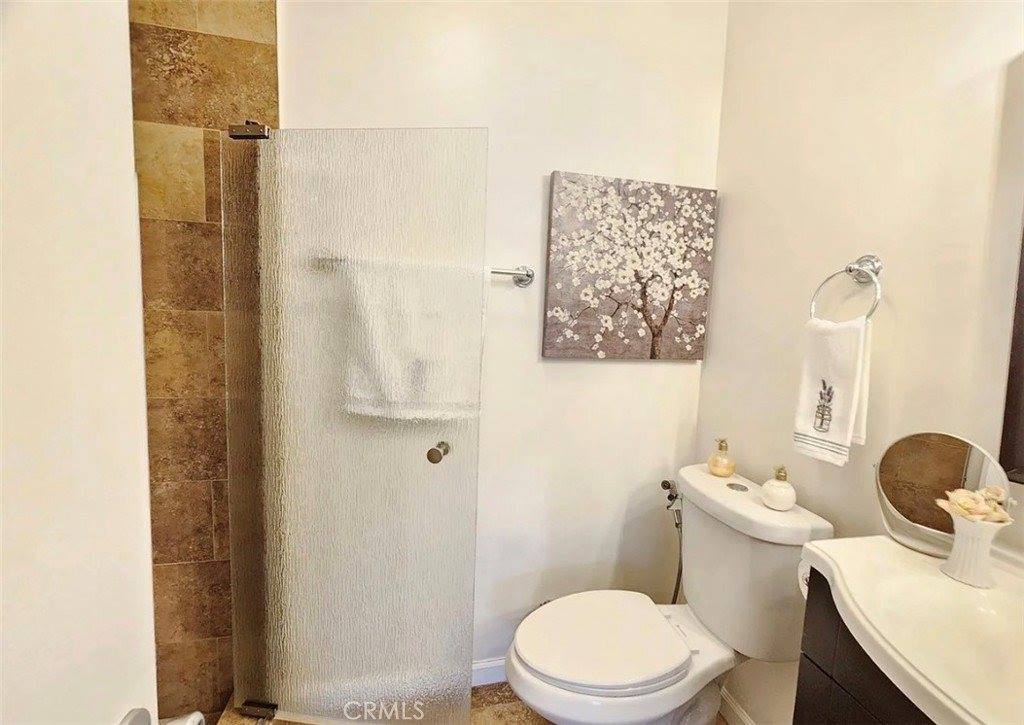 5055 Coldwater Canyon, Sherman Oaks, CA 91423