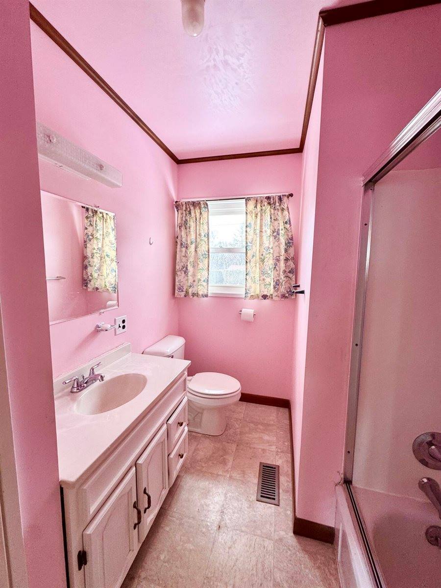 99 Canterbury Street, Presque Isle, ME 04769