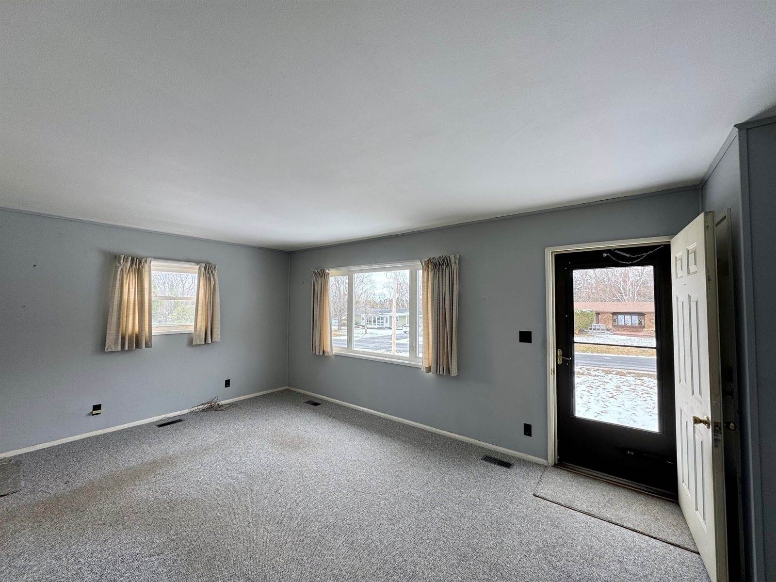 99 Canterbury Street, Presque Isle, ME 04769