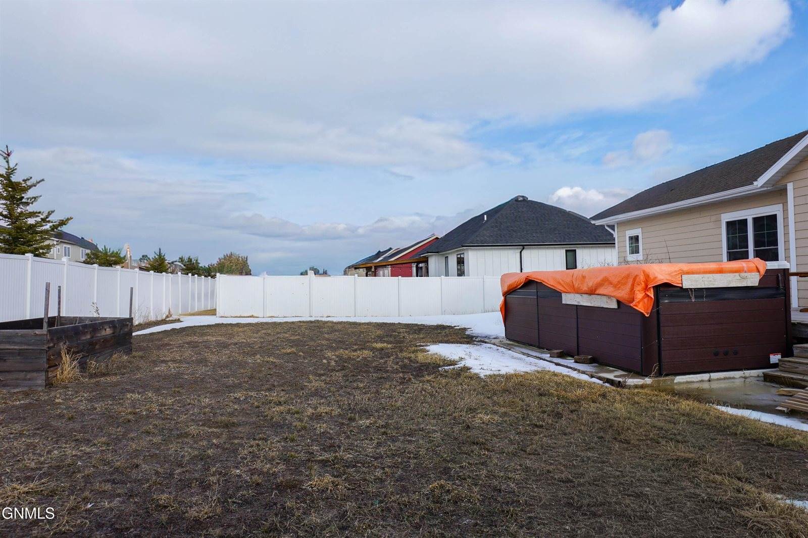 3344 32nd Street West, Williston, ND 58801
