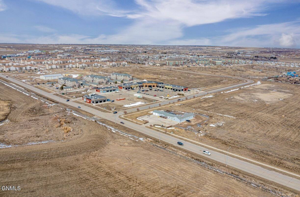 820 42nd Street West, Williston, ND 58801