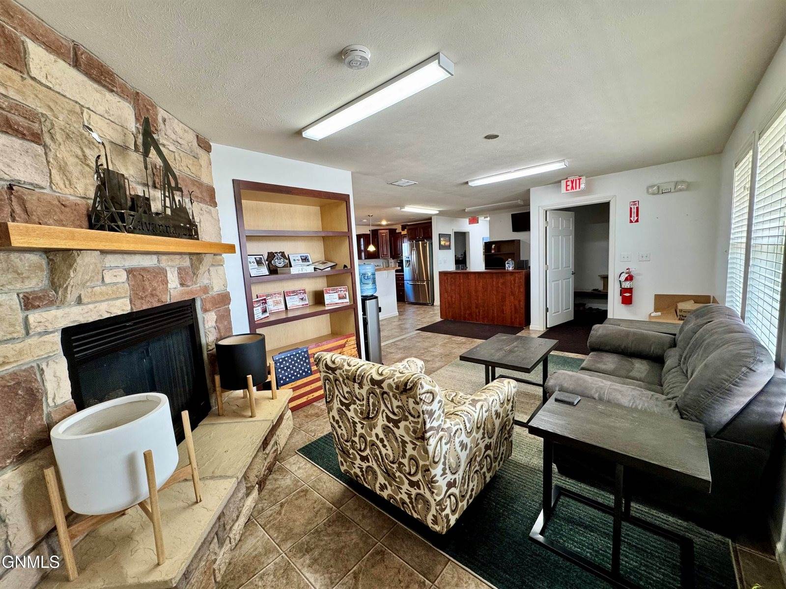 820 42nd Street West, Williston, ND 58801