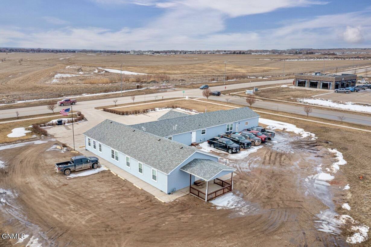 820 42nd Street West, Williston, ND 58801