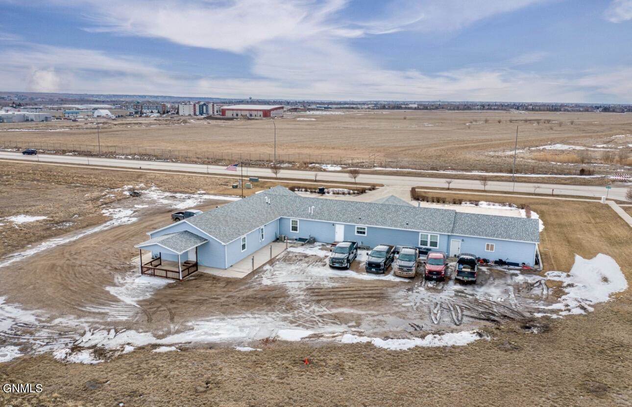 820 42nd Street West, Williston, ND 58801