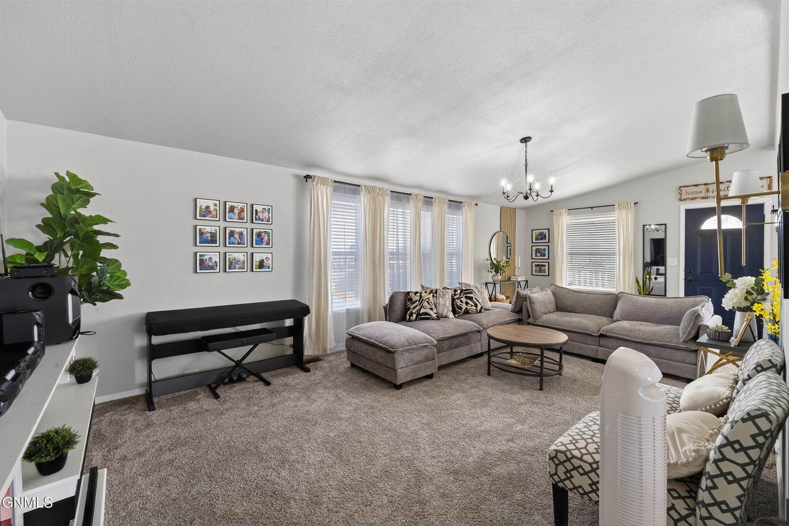 13843 Cottonwood Street, Williston, ND 58801