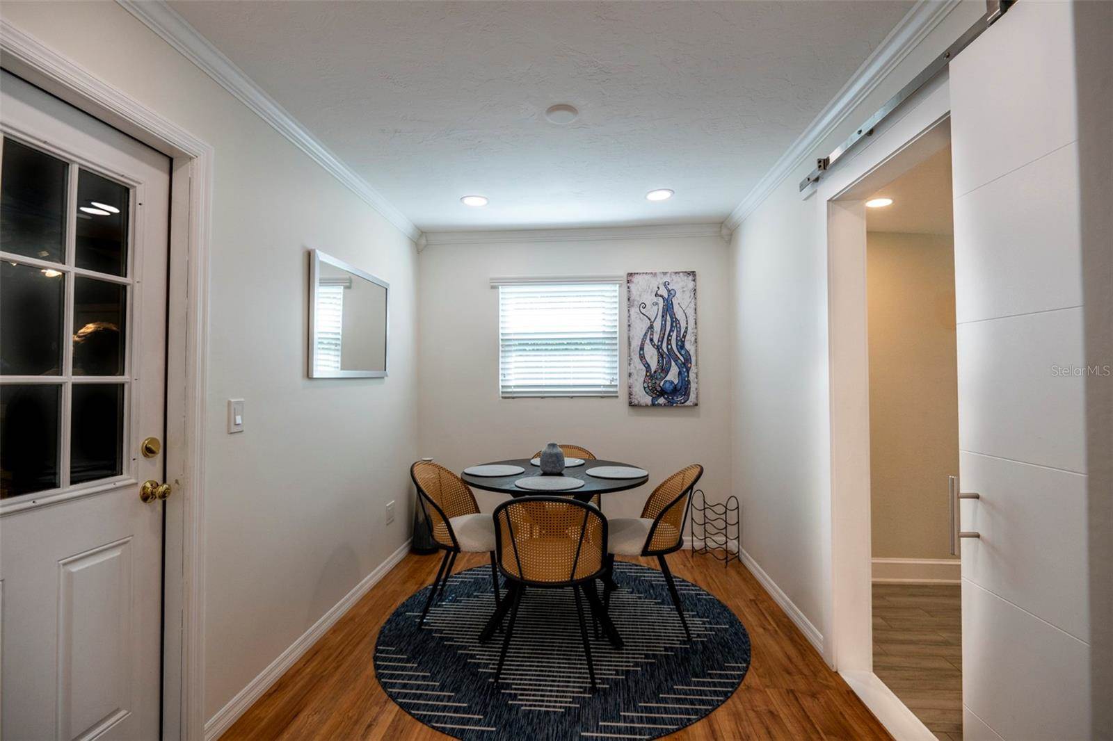 569 Bamboo Drive South, Saint Petersburg, FL 33707